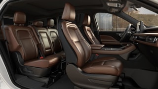 2025 Lincoln Lincoln Aviator Internal Image 1